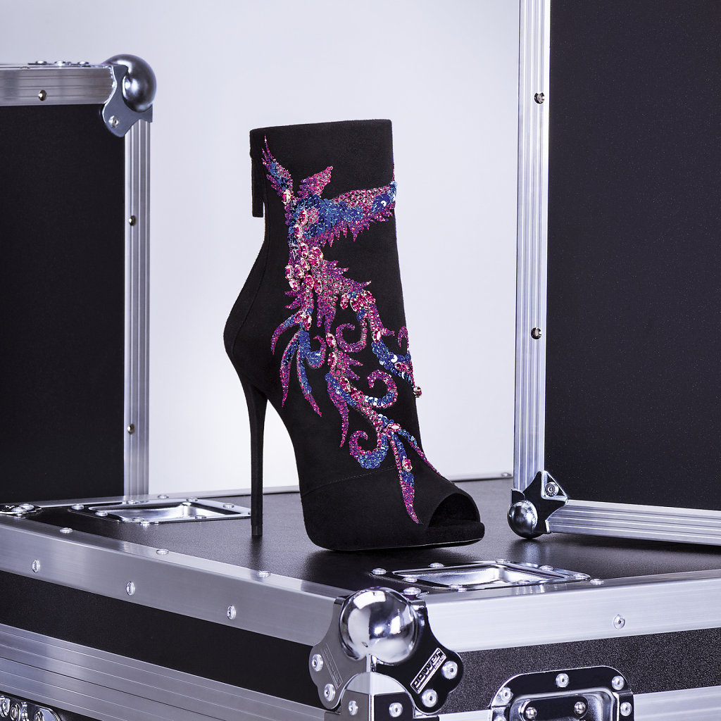 GIUSEPPE ZANOTTI DESIGN - CYRILLE ROBIN